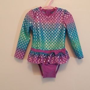 🧜‍♀️Adorable long sleeve mermaid swimsuit!!!🧜‍♀️